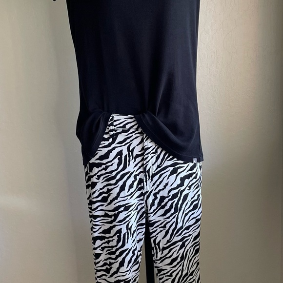 Motel Rocks Zebra Print Jeans Size Small - Picture 4 of 12